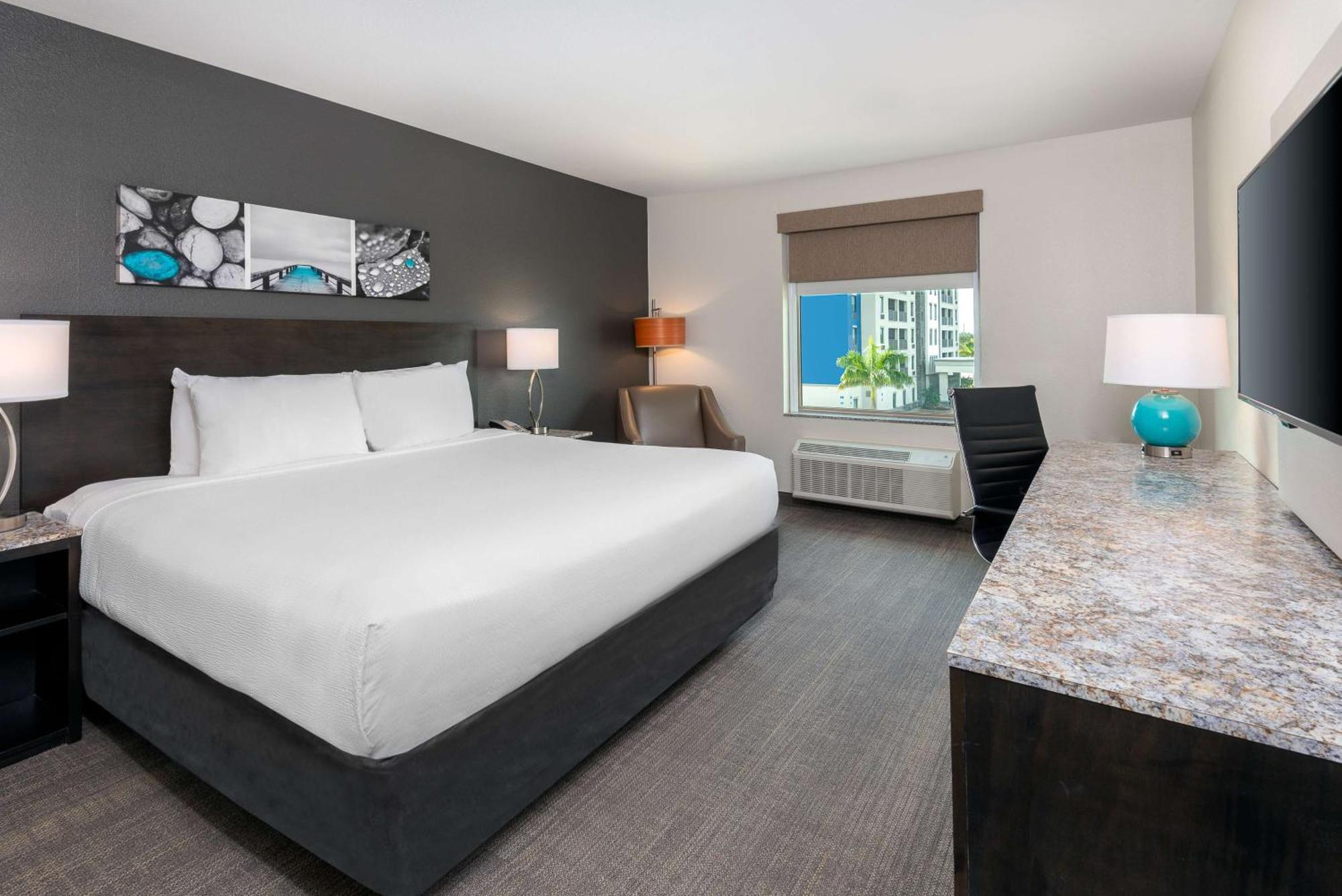Magnolia Pointe; BW Signature Collection Fruitville Εξωτερικό φωτογραφία