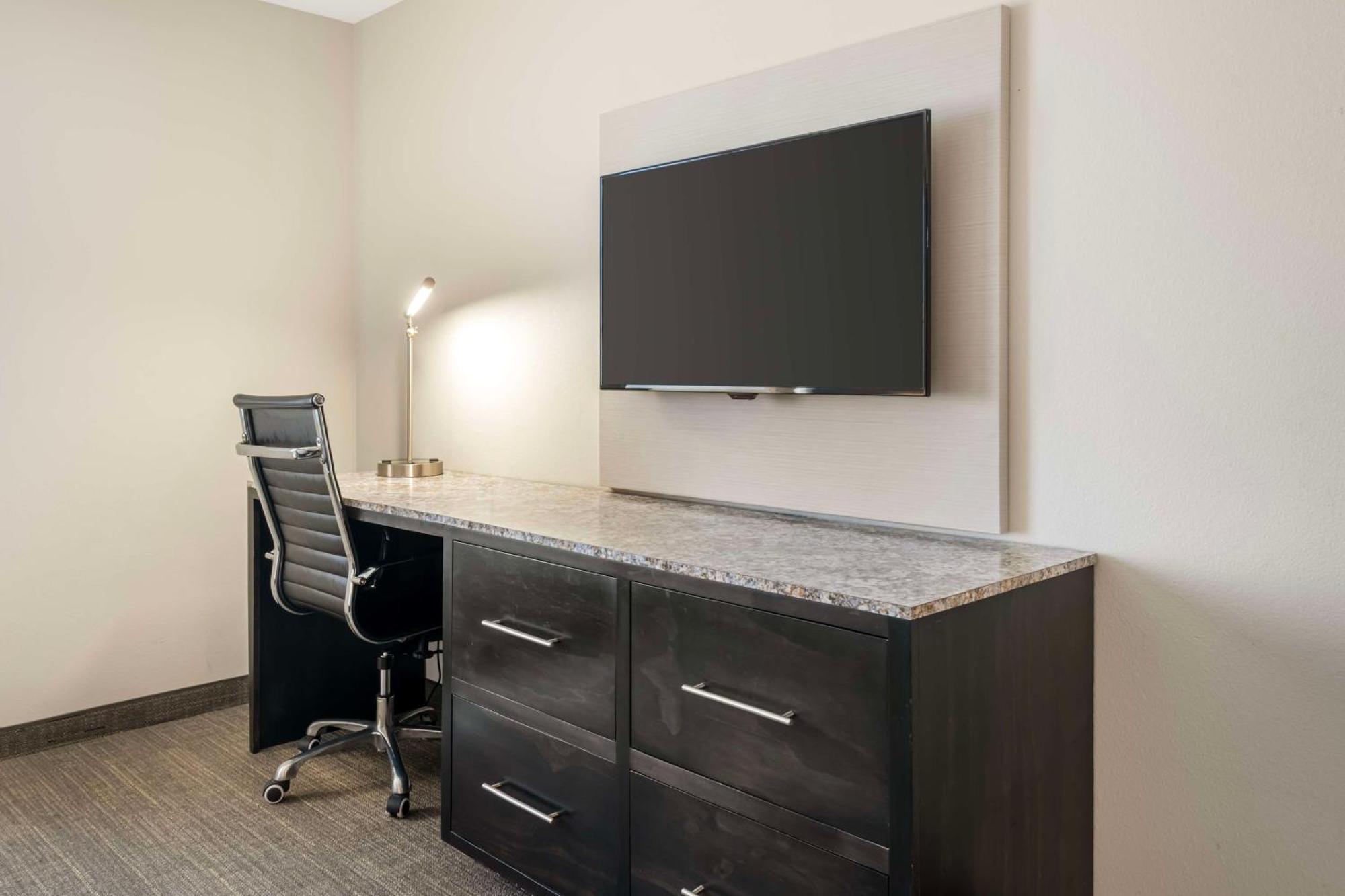Magnolia Pointe; BW Signature Collection Fruitville Εξωτερικό φωτογραφία