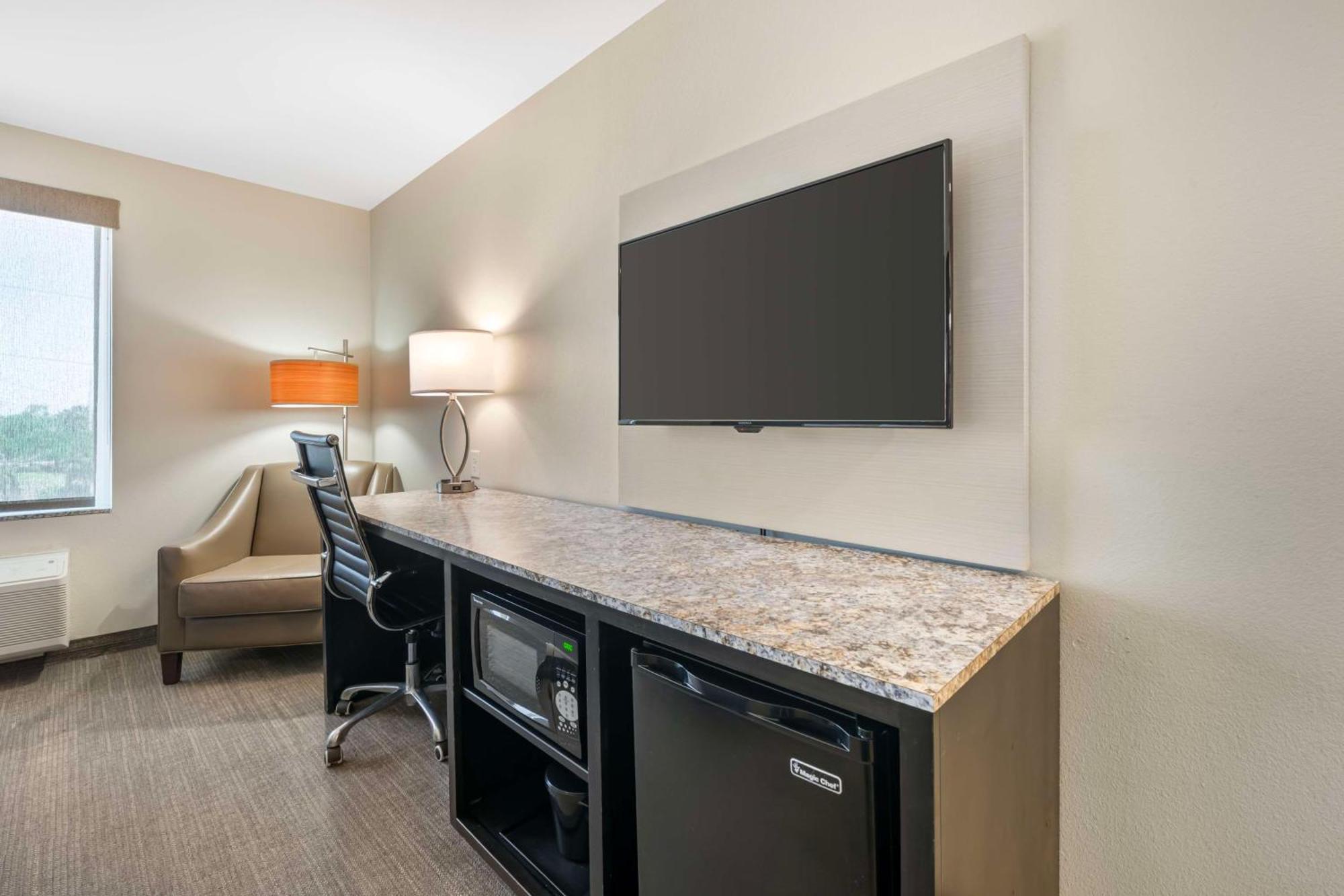 Magnolia Pointe; BW Signature Collection Fruitville Εξωτερικό φωτογραφία