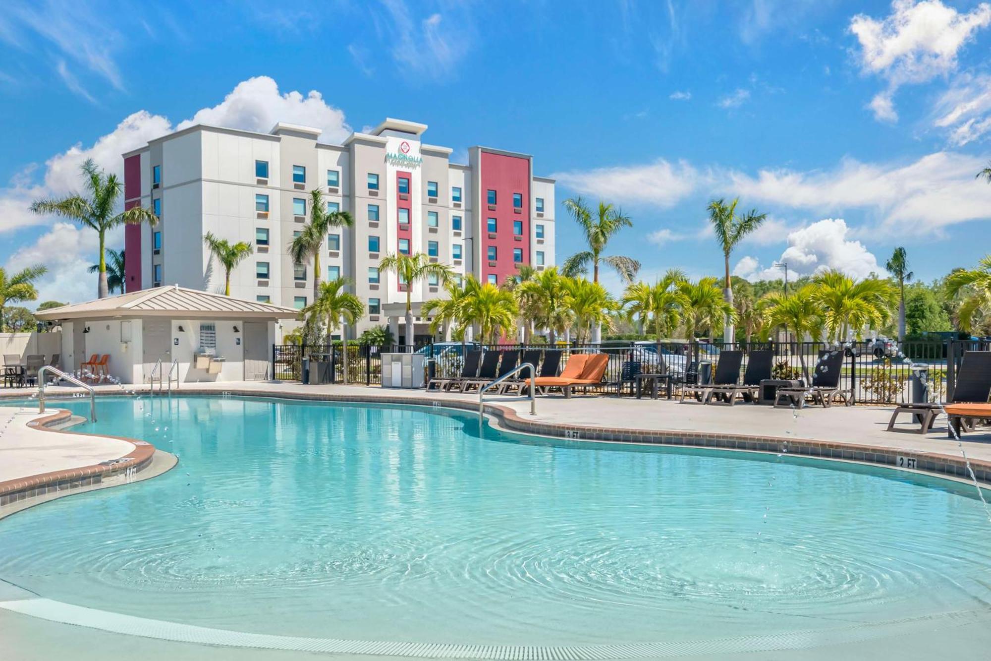 Magnolia Pointe; BW Signature Collection Fruitville Εξωτερικό φωτογραφία
